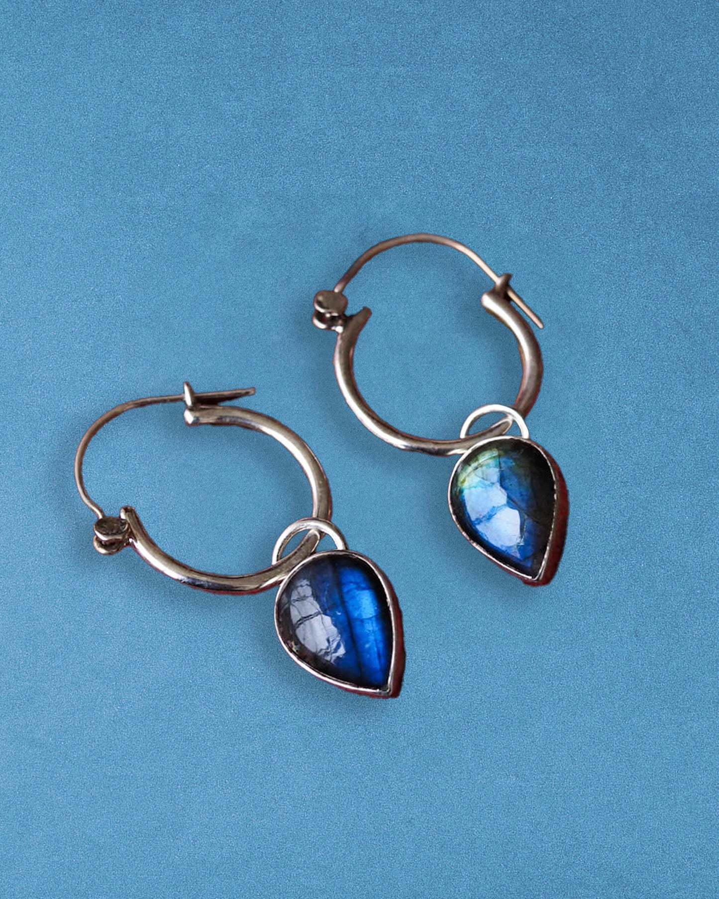 OJOS DE LUZ EARRINGS Labradorite