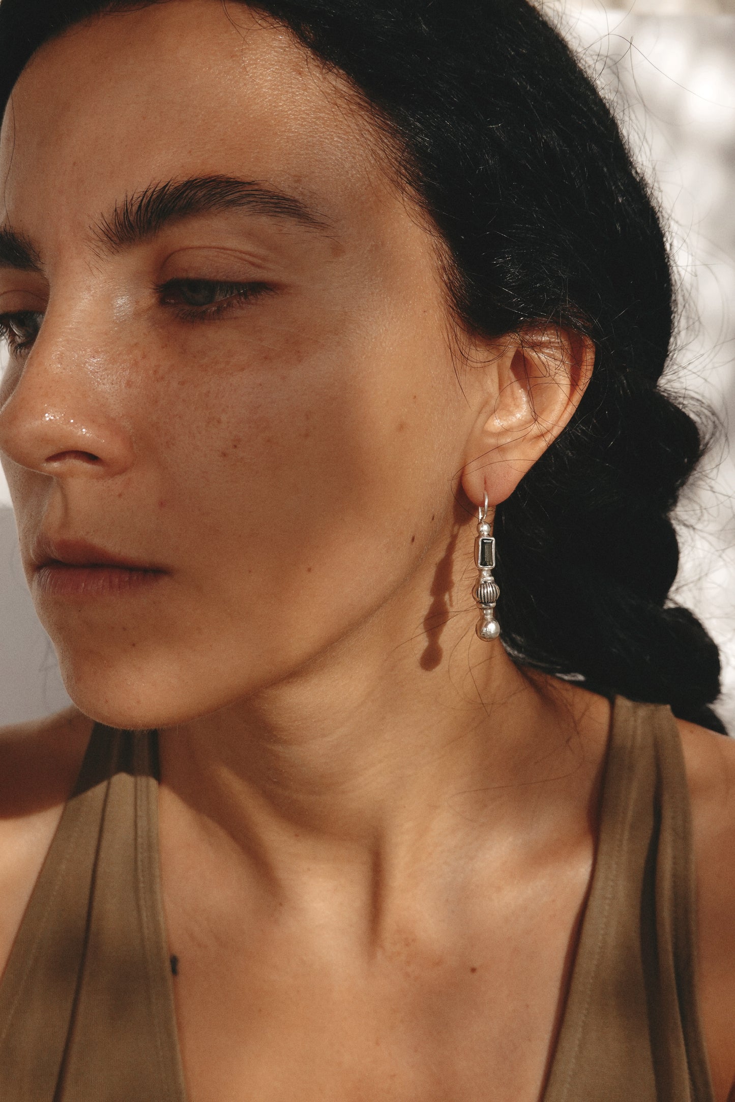 N146- Green Turmaline Empty Dye-cutting Silver earrings