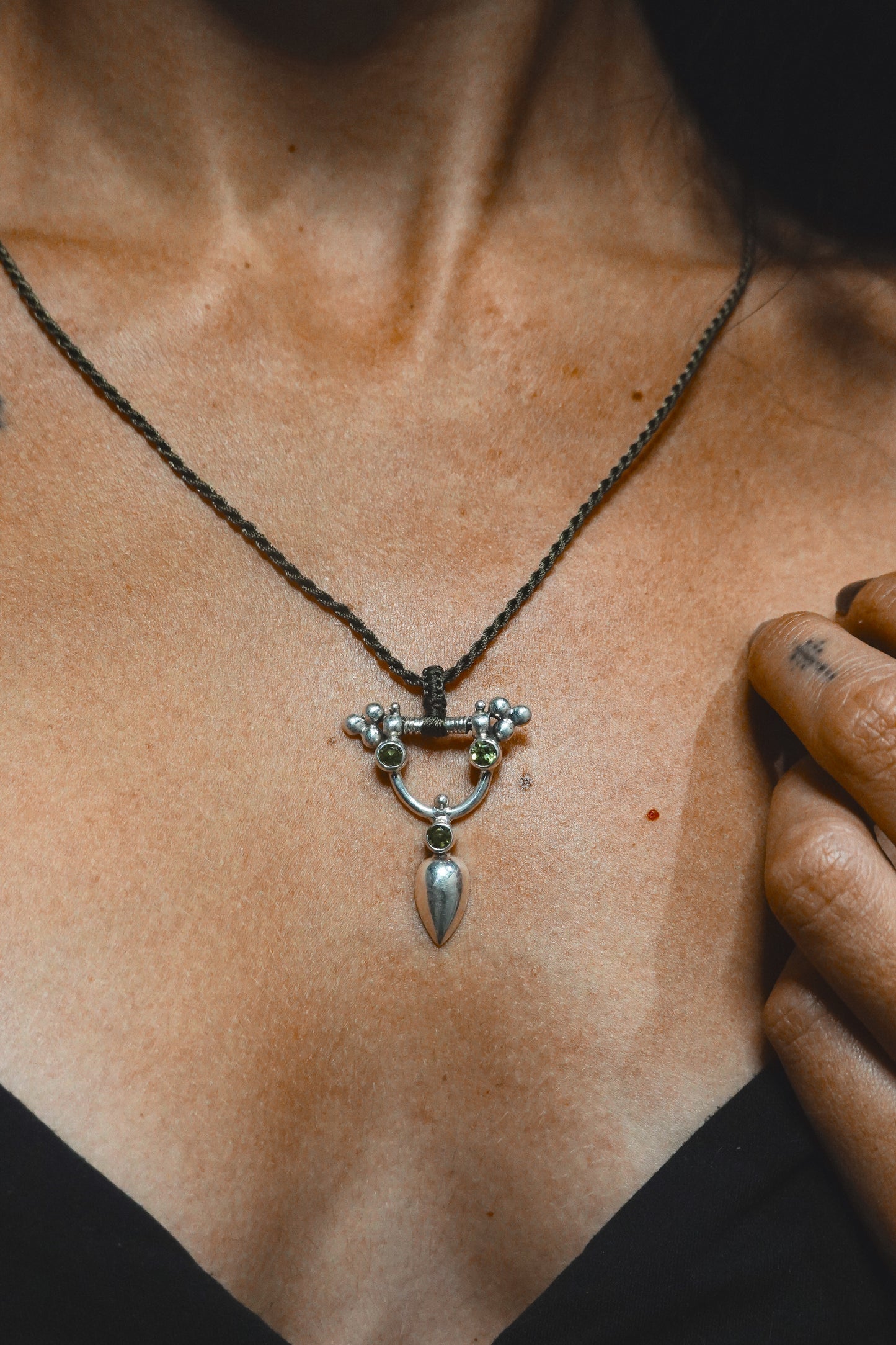 N153 - Peridot Tris Silver Necklace