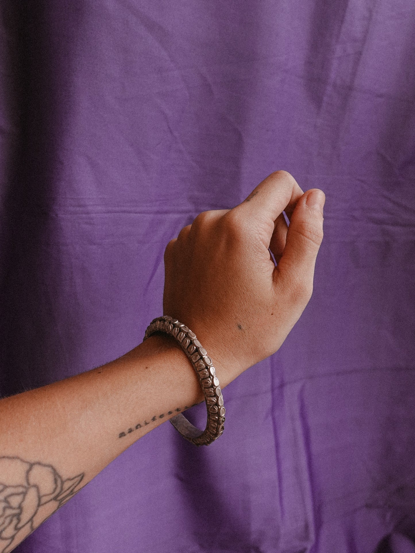 N65- Single Rigid Silver Handmade Bangle vintage