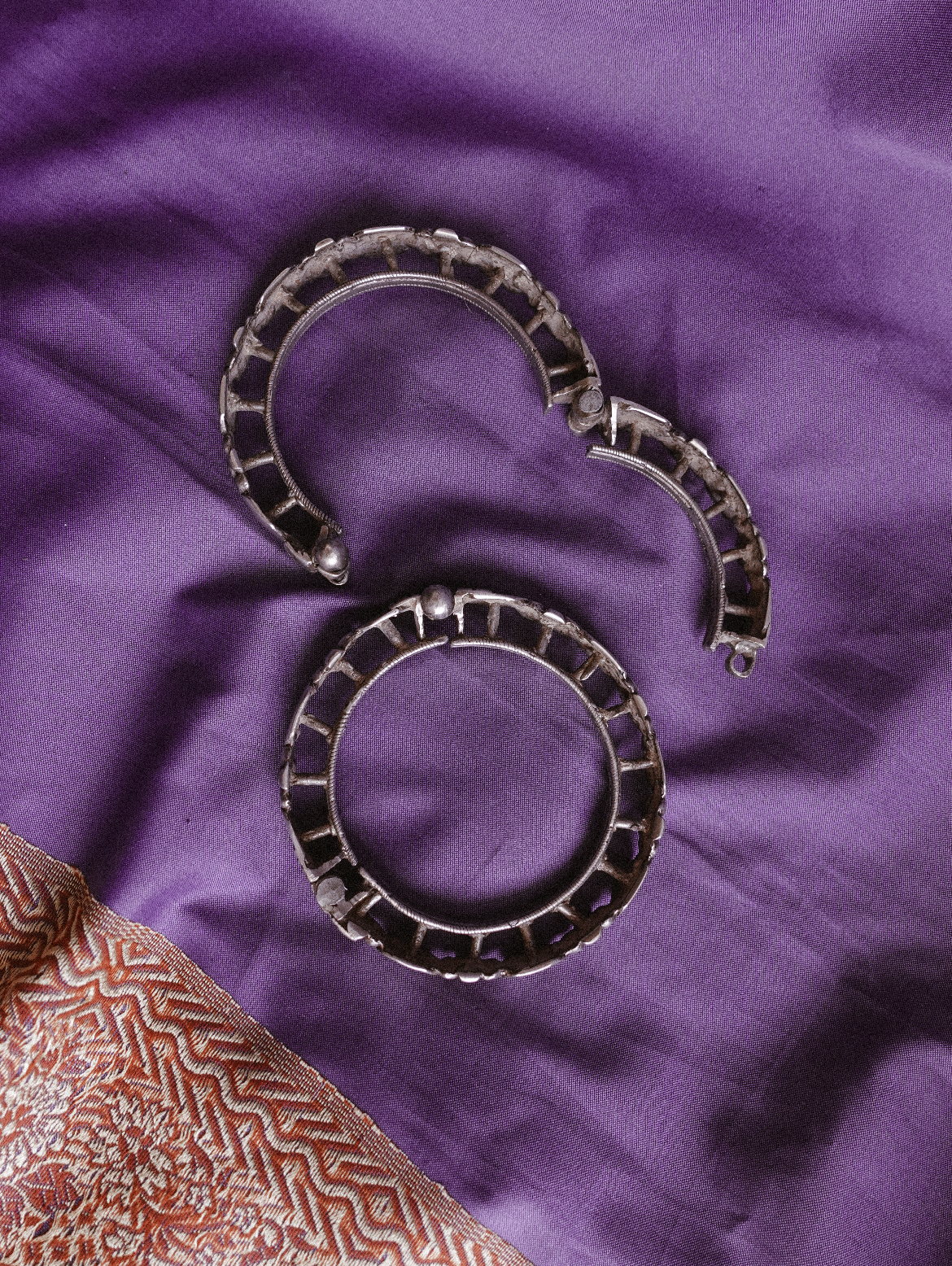 N63- Couple Rigid Silver Handmade Openable antique vintage Bangles from india