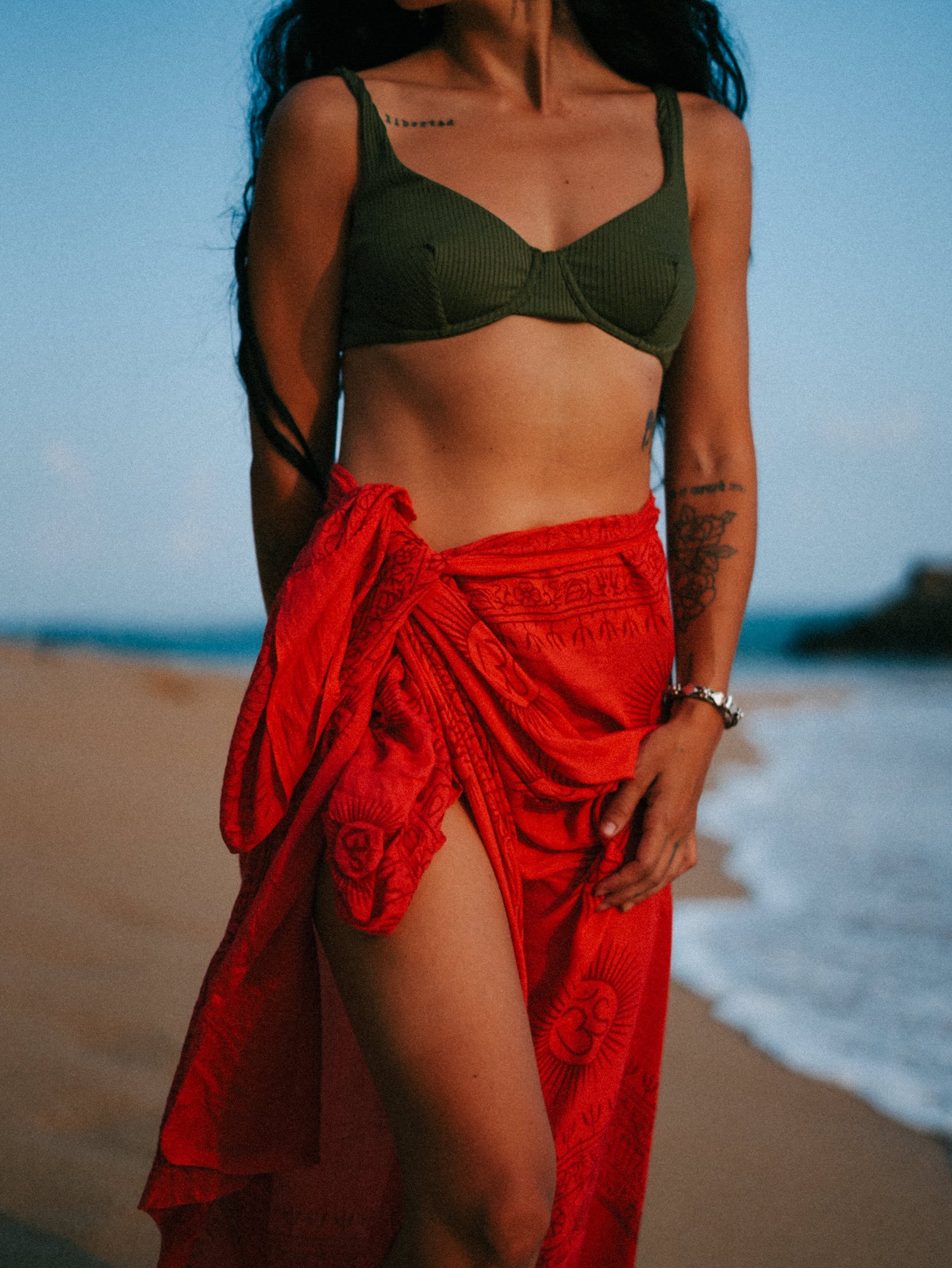 CLOTHES