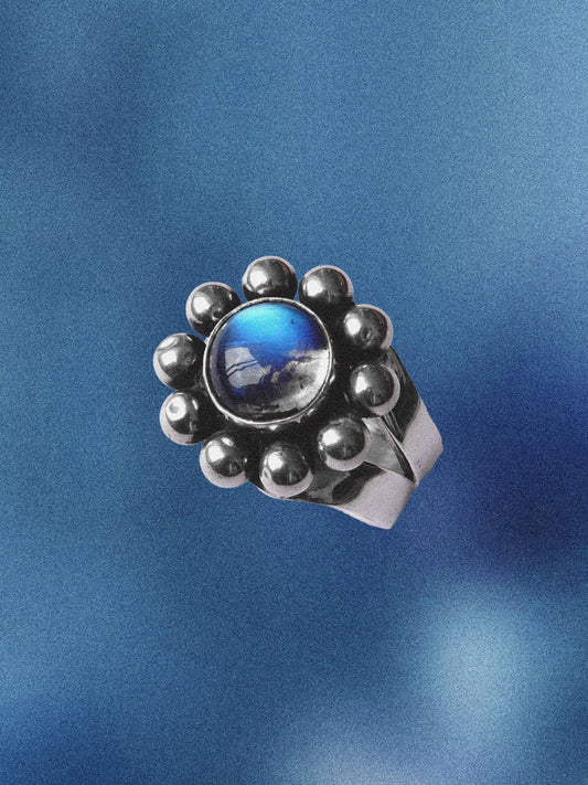 N118 - Phool Rainbow moonstone  Adjustable Silver Ring