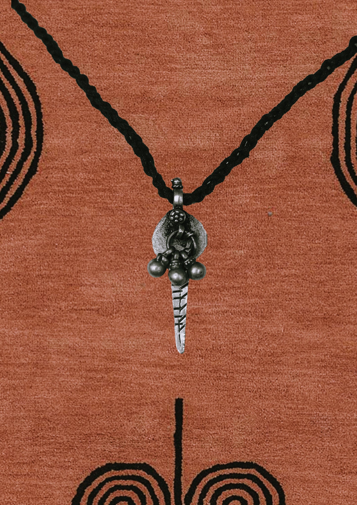 KALA VINTAGE NECKLACE