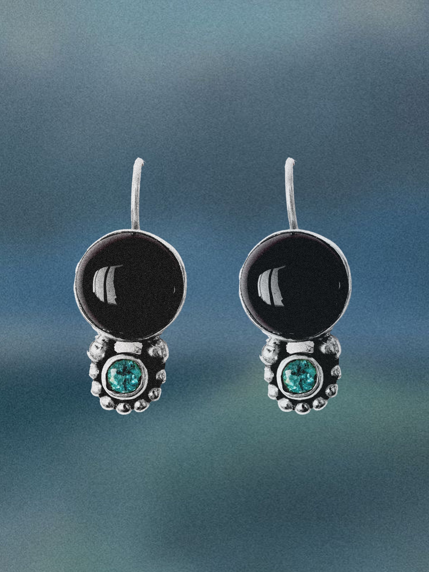 N136- Black Onyx & Turmaline Silver Earrings