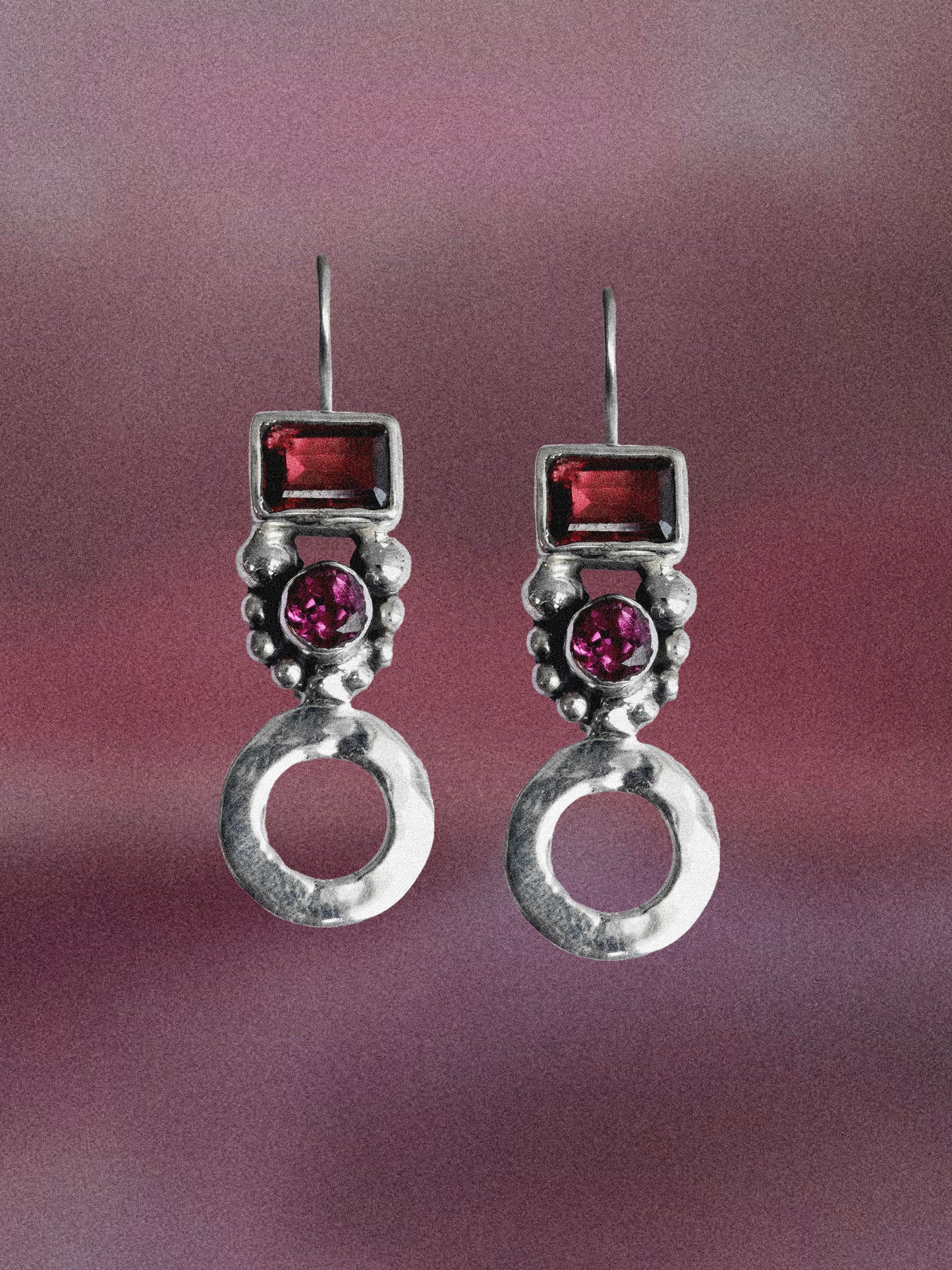 N138- Garnet & Turmaline Silver Earrings