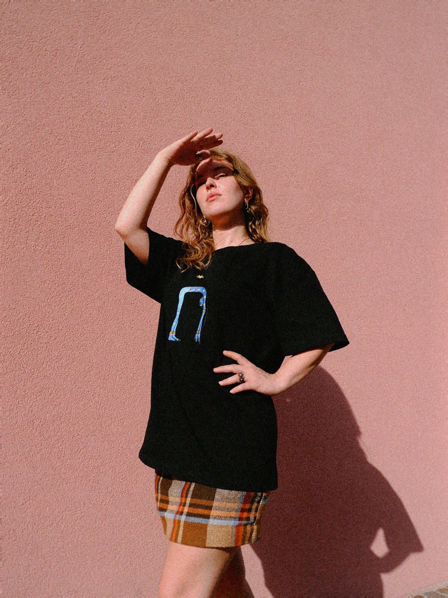 W9 - NUT OVERSIZED EMBROIDERED MAN  T-SHIRT · 240 GSM