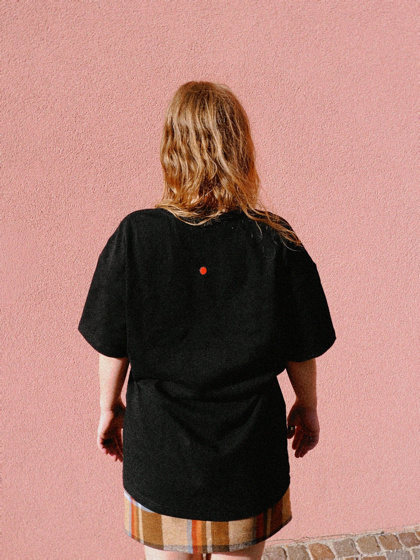 W9 - NUT OVERSIZED EMBROIDERED MAN  T-SHIRT · 240 GSM
