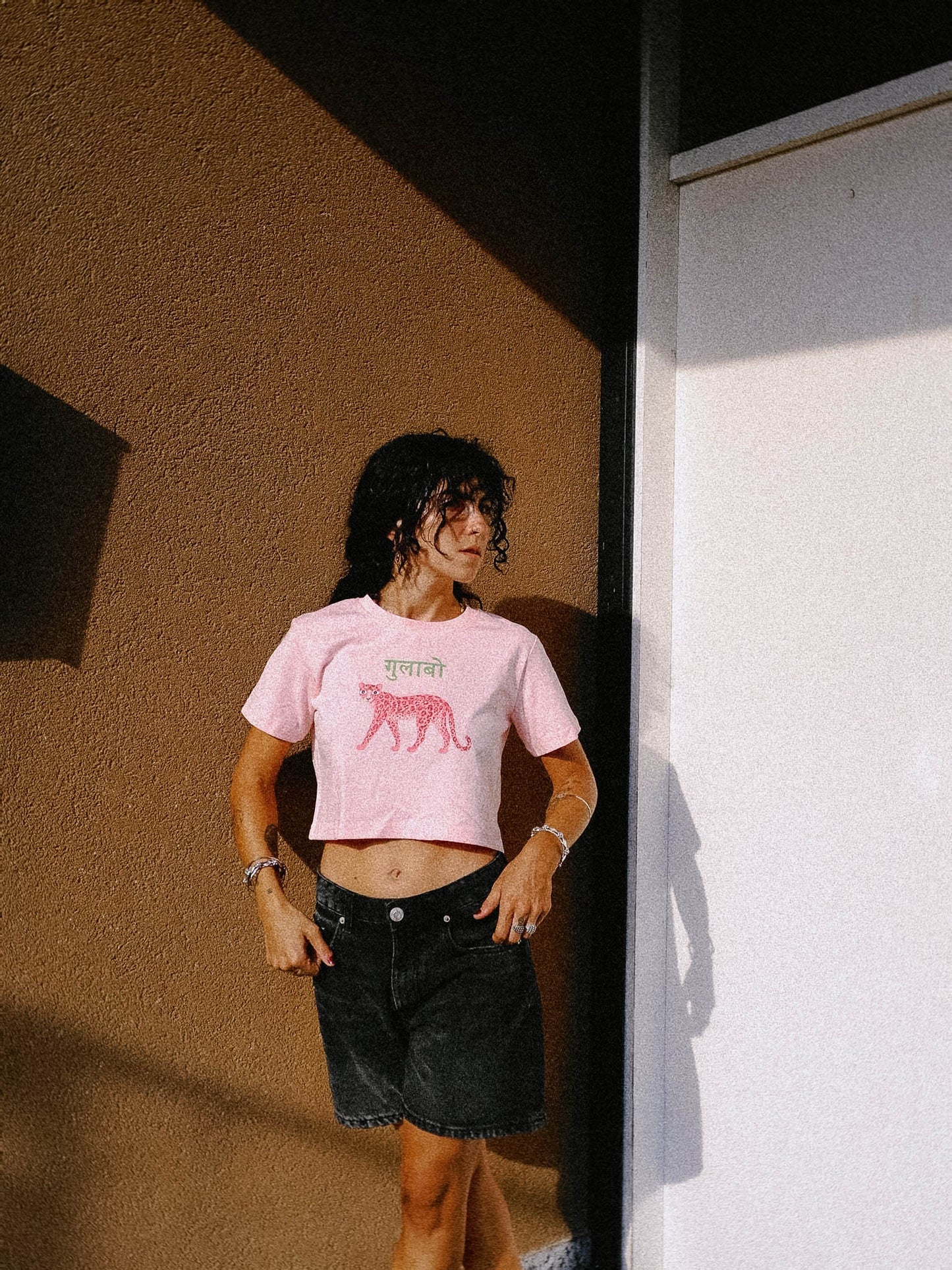 W15- GULABO LEOPARD PRINTED CROPPED T-SHIRT · 200 GSM