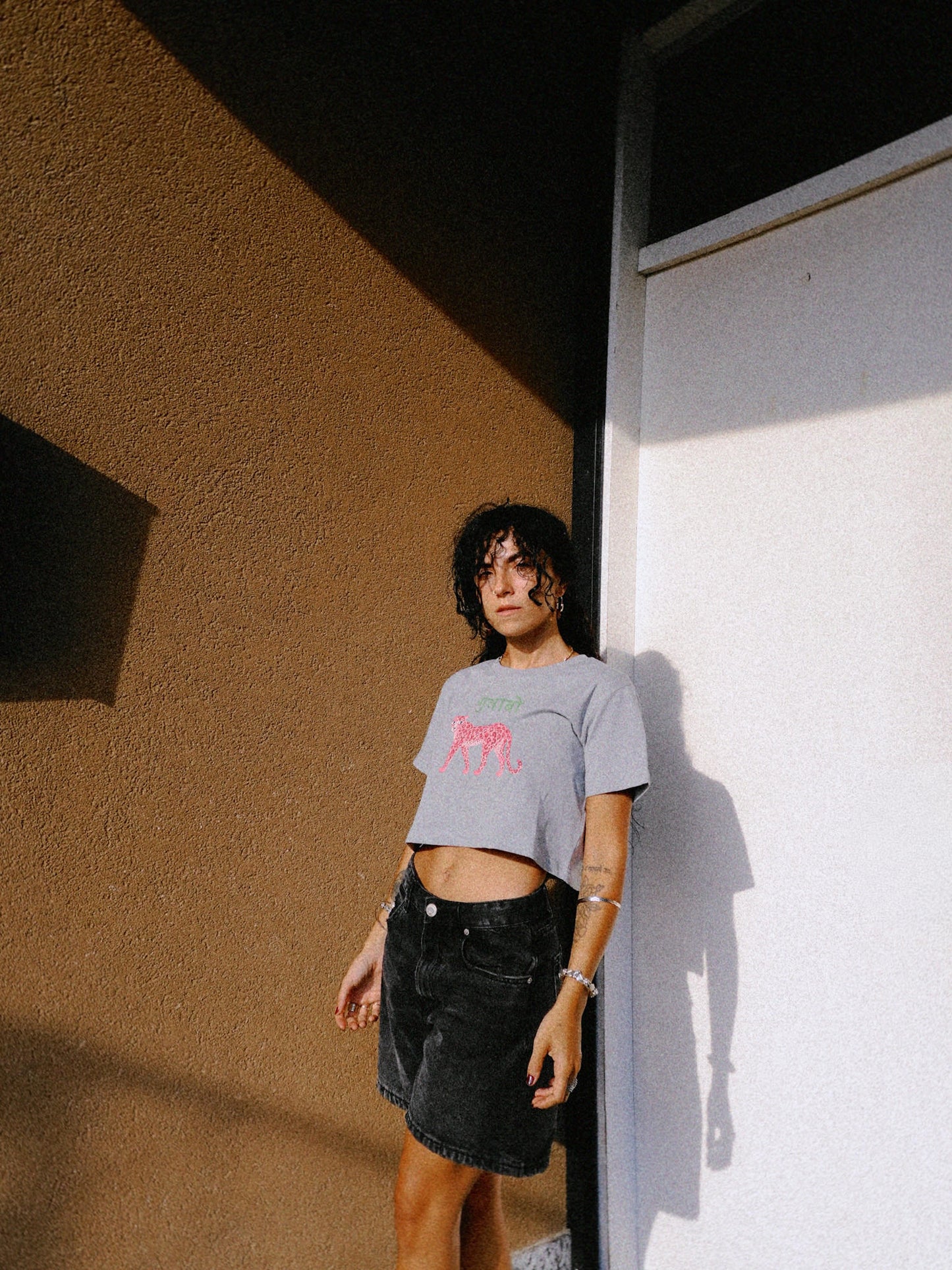 W15- GULABO LEOPARD PRINTED CROPPED T-SHIRT · 200 GSM