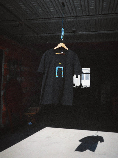 W9 - NUT OVERSIZED EMBROIDERED MAN  T-SHIRT · 240 GSM