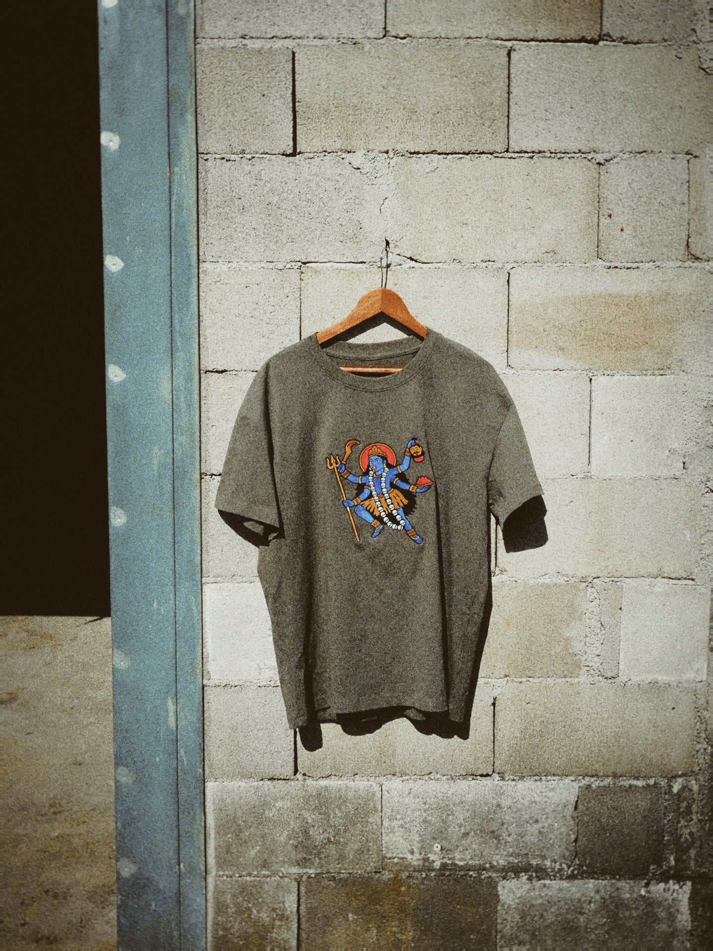 W8- KALI OVERSIZED EMBROIDERED MAN T-SHIRT · 240 GSM