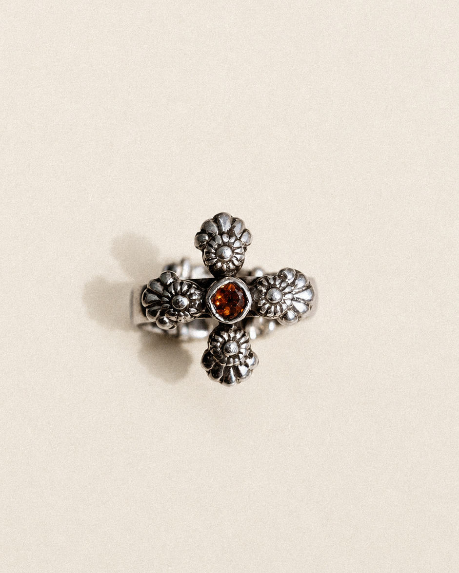 N181 - Phool Silver Ring Orange Garnet & Turmaline