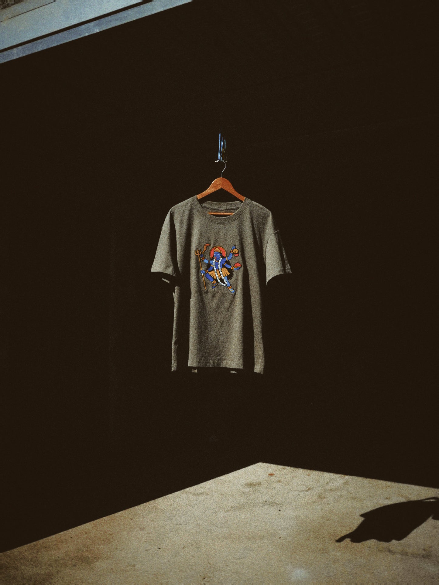 W8- KALI OVERSIZED EMBROIDERED MAN T-SHIRT · 240 GSM