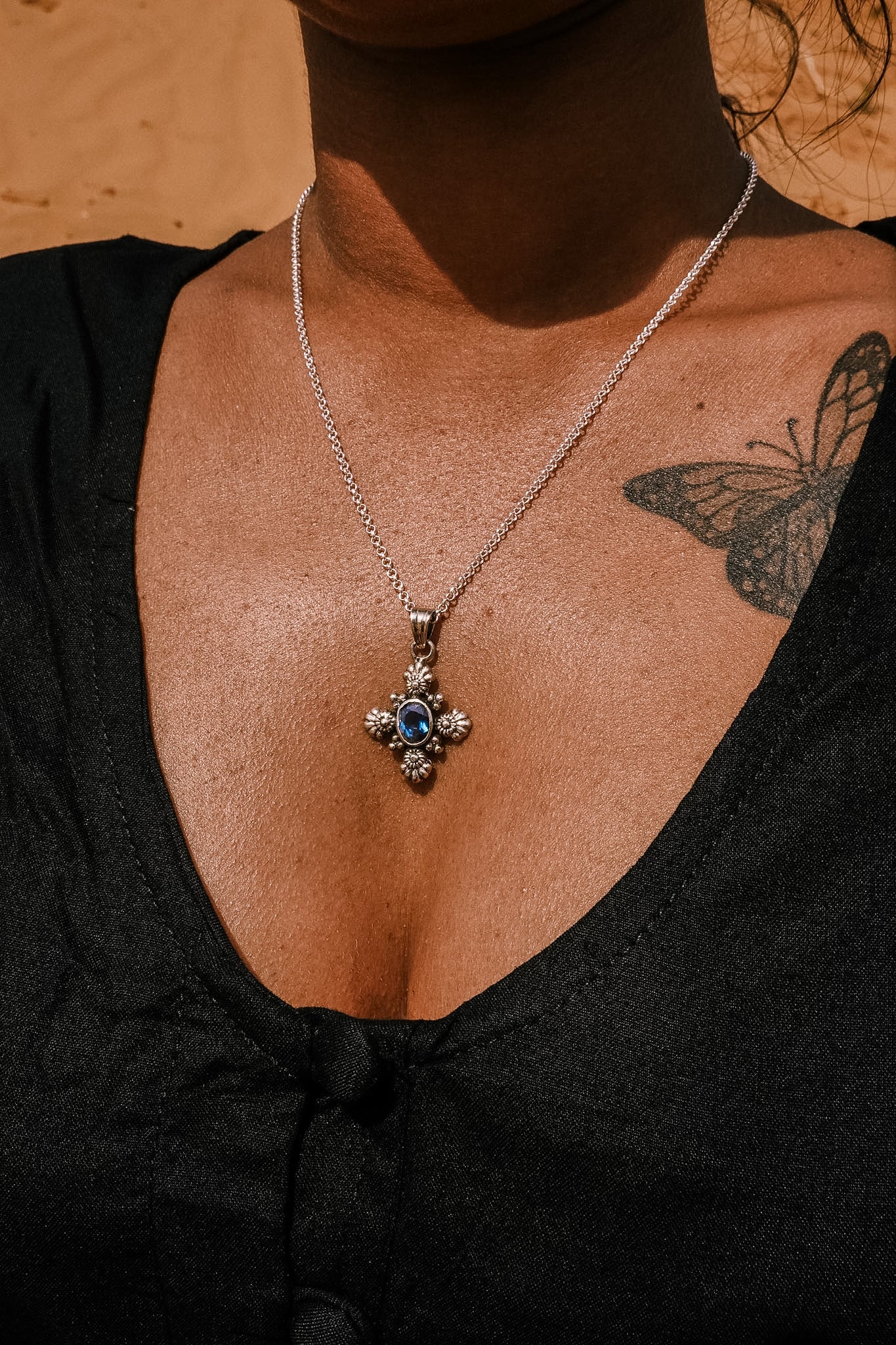 N190- Ocean Blue Kyanite Silver Cross