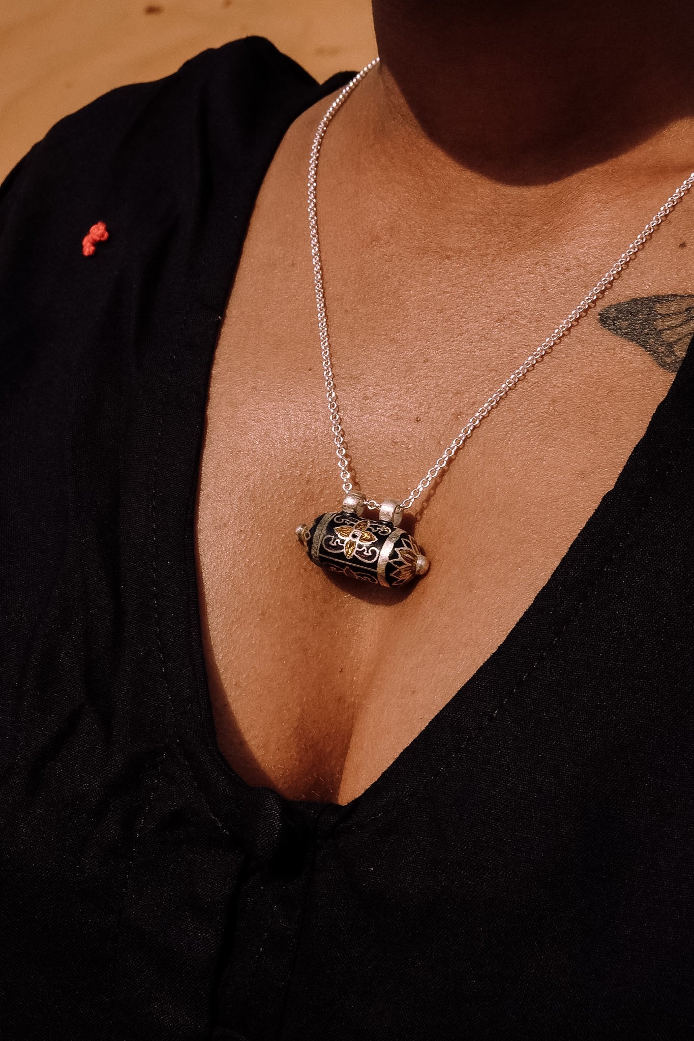 N203 - Taweez Minakari Motif 925 Sterling Silver Pendant