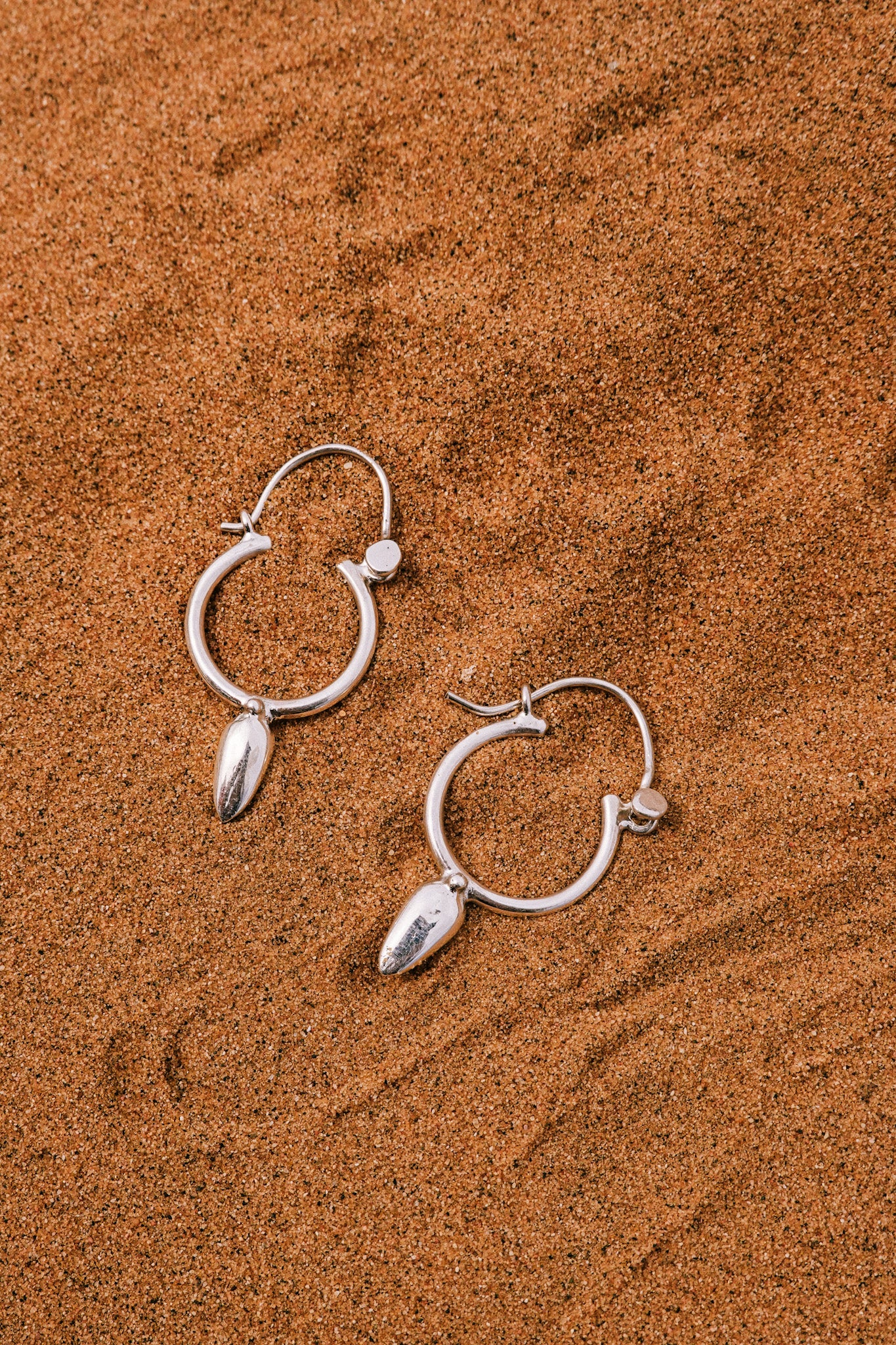 N205- Desert Thorn Silver Hoops XS