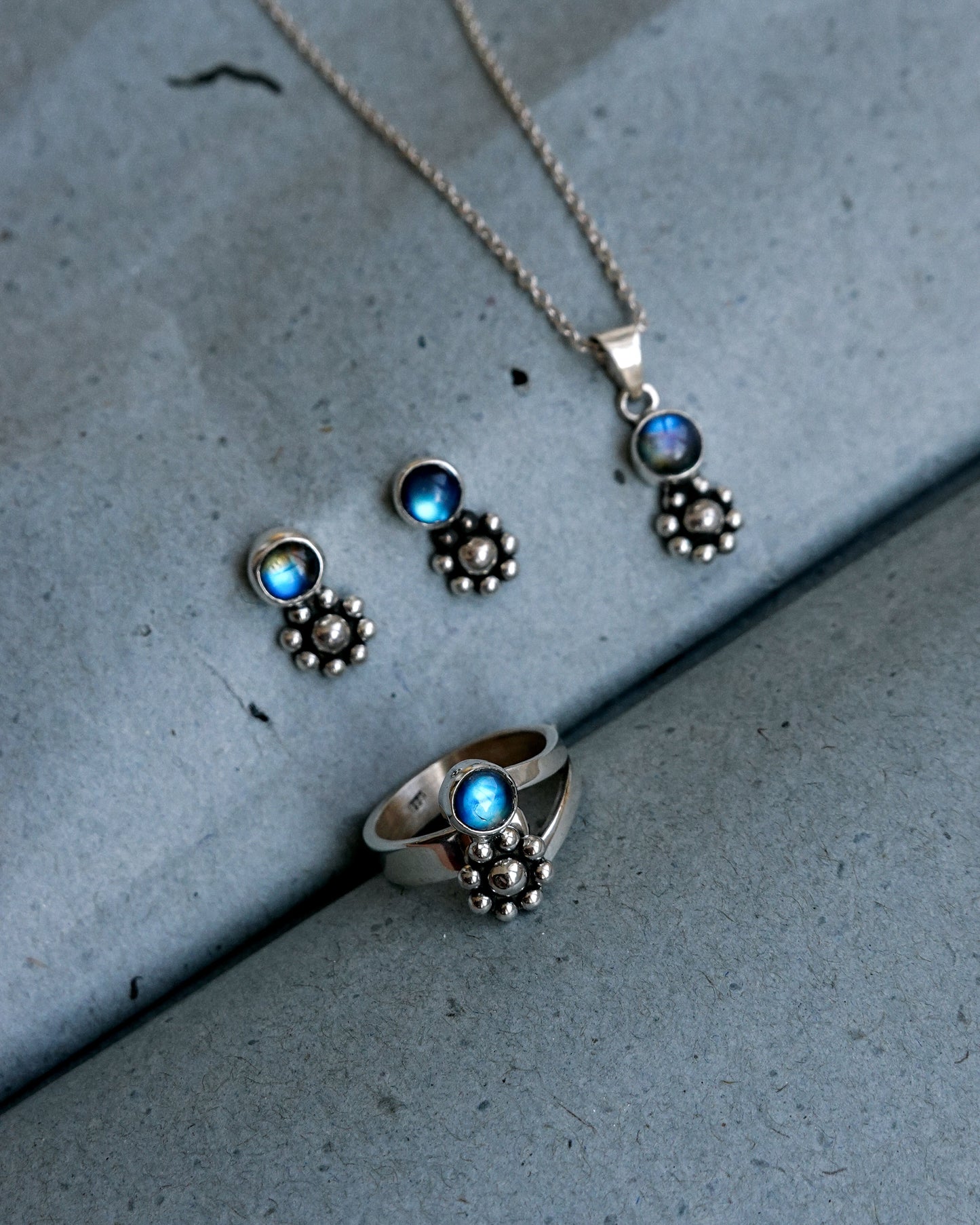 N149- PHOOL SET Blue Rainbow Moonstone Earrings, Necklace & Ring