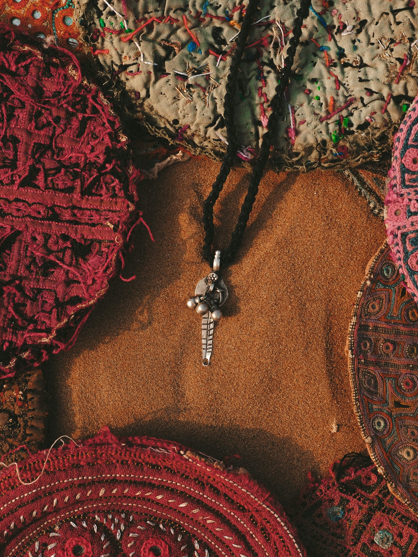 KALA VINTAGE NECKLACE