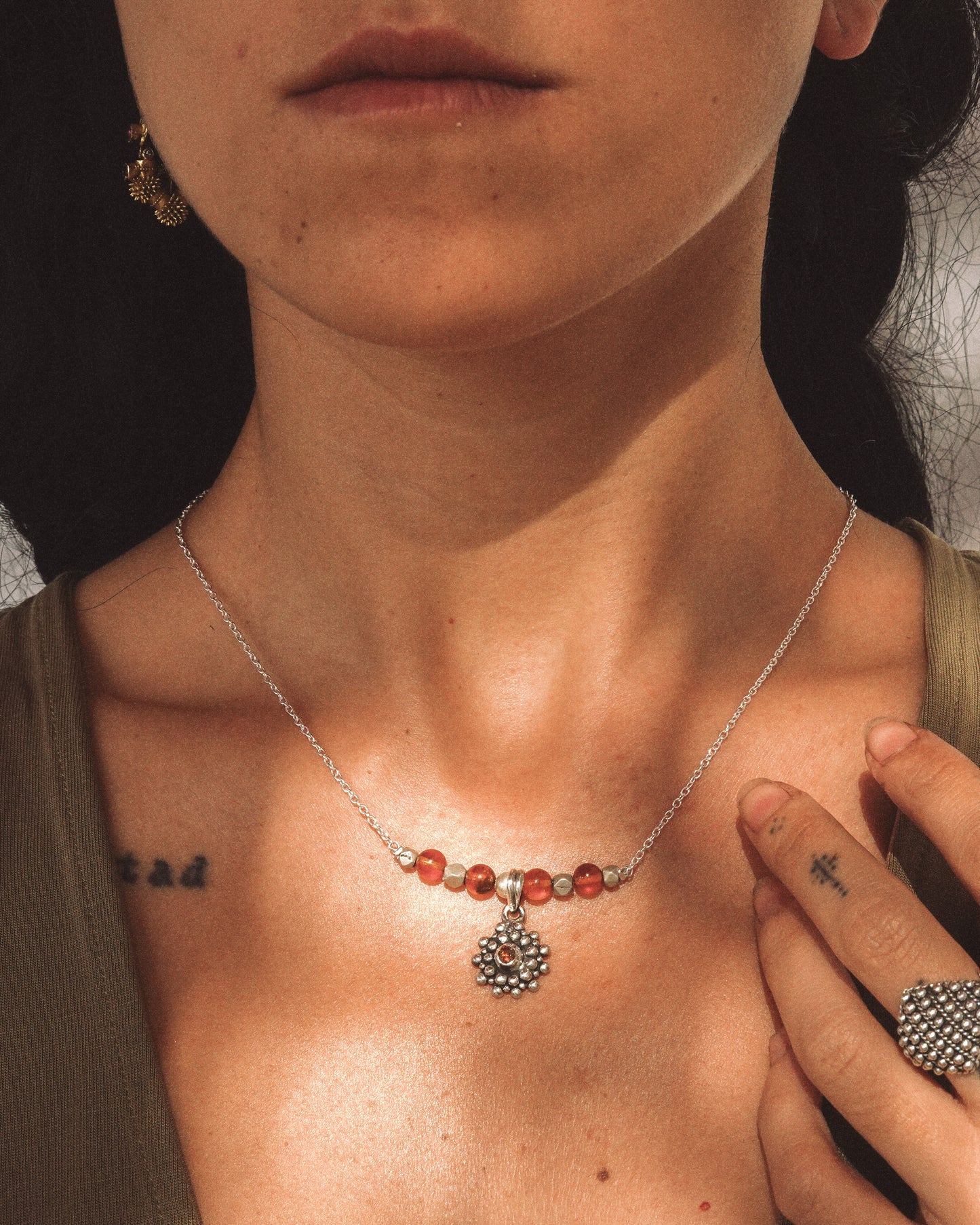 N125 - Amber, Citrine & Silver Chocker