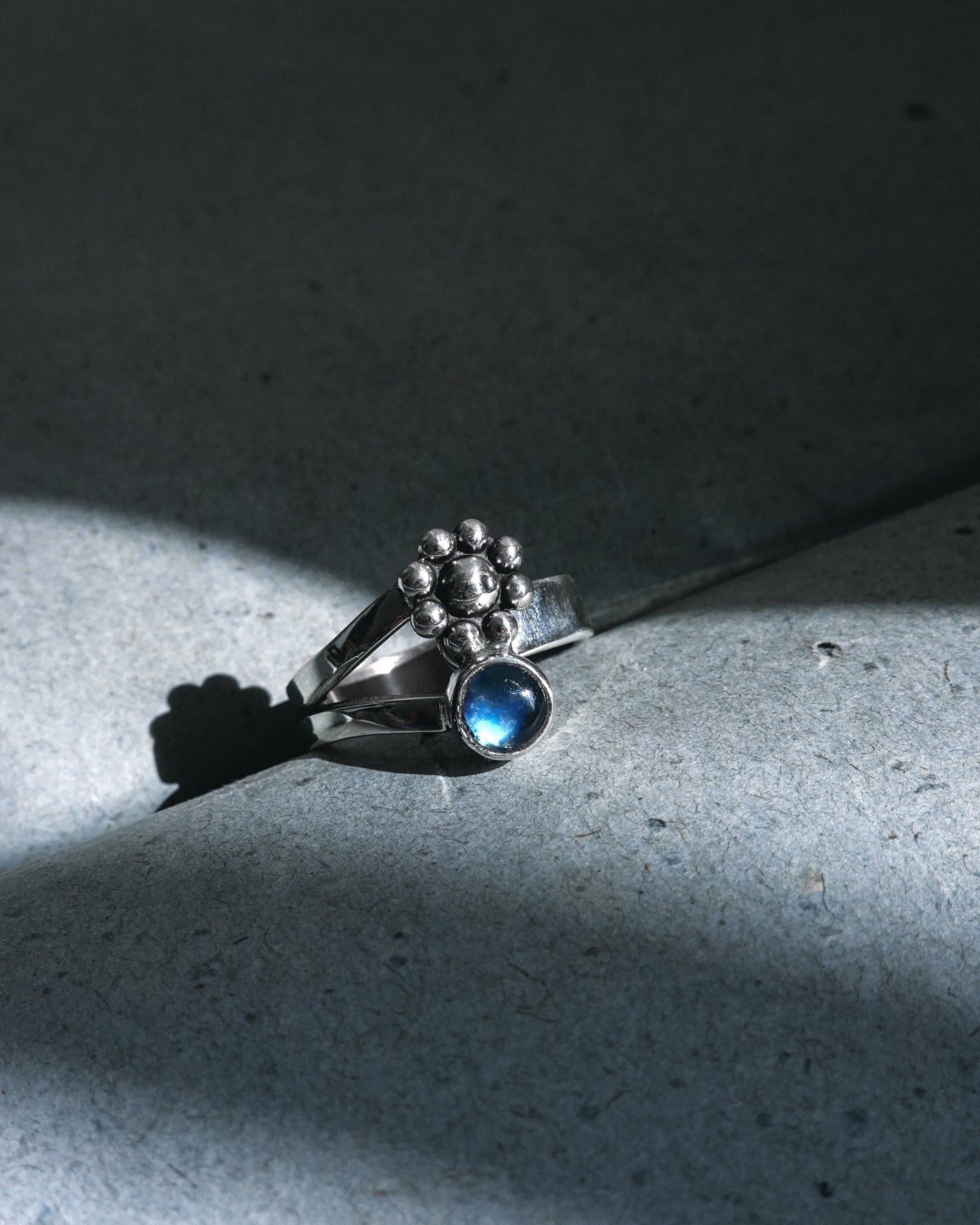 N149- PHOOL SET Blue Rainbow Moonstone Earrings, Necklace & Ring