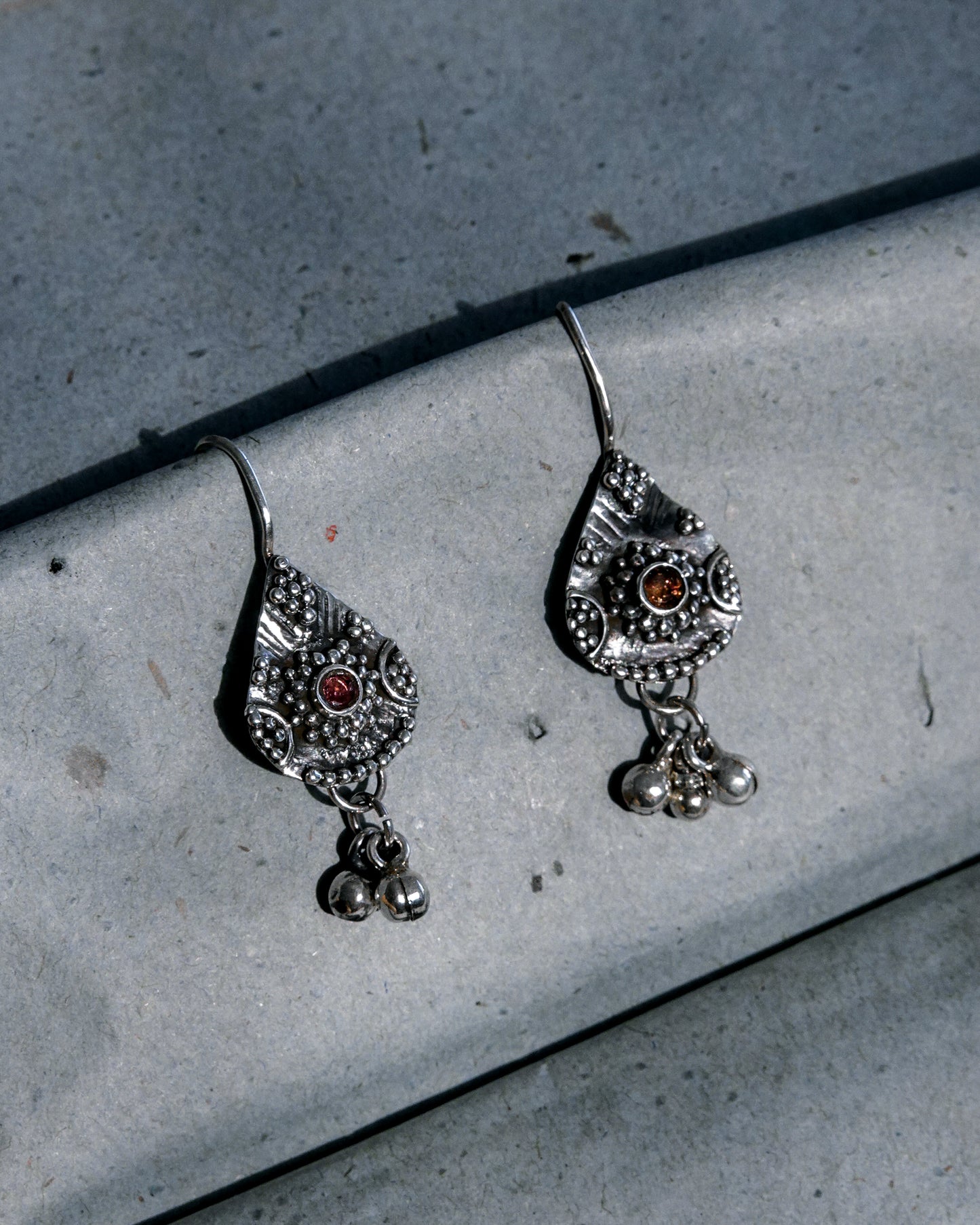 N144- Pink Turmaline Granulation Silver earrings