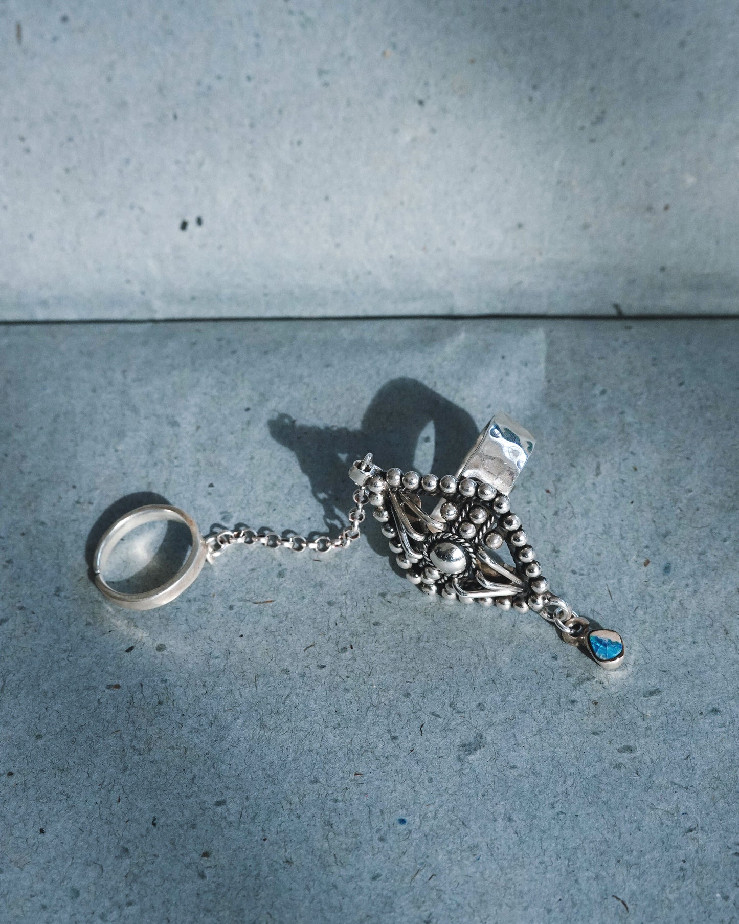 N122 - Australian Opal  Chain Adjustable Silver Ring