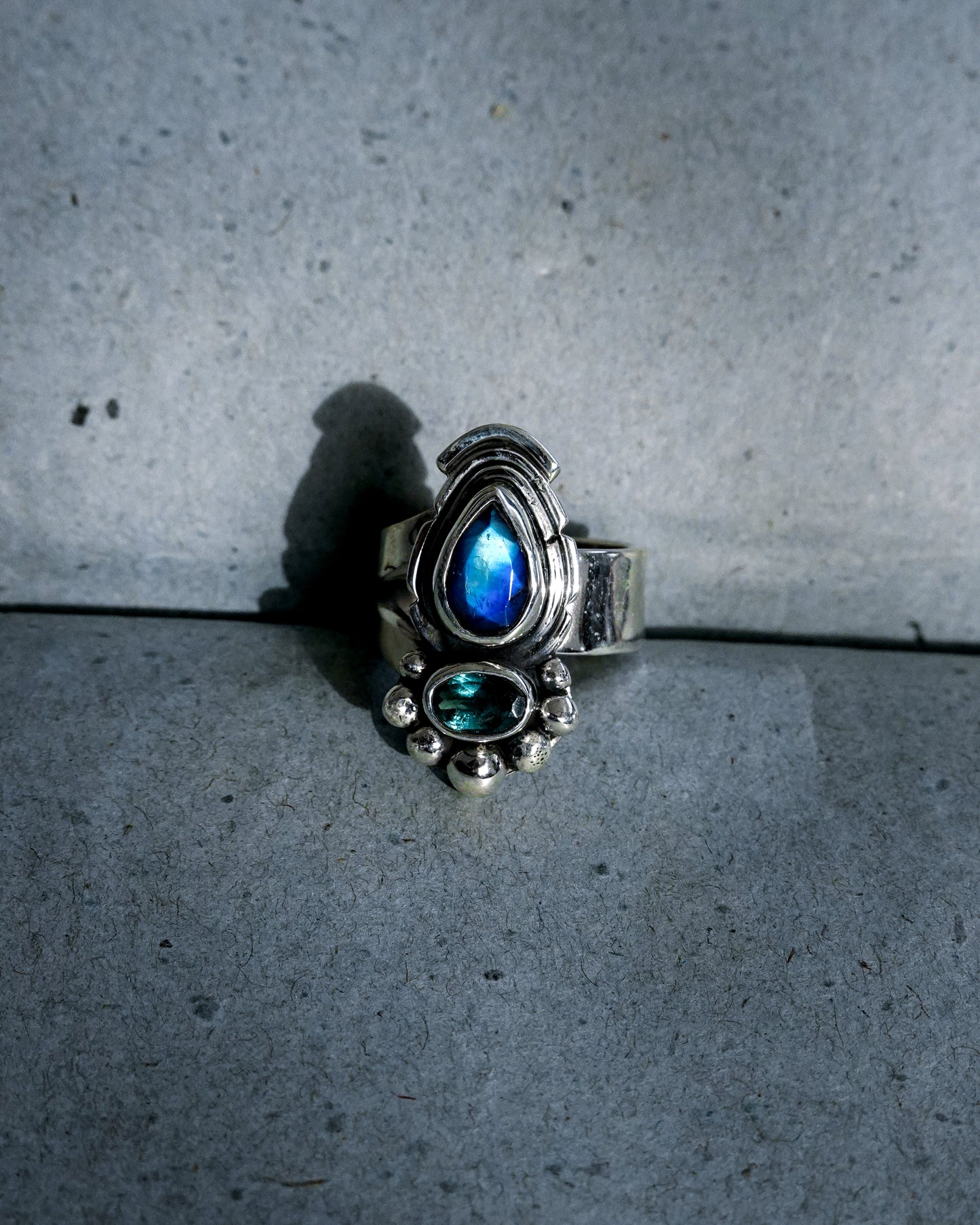 N120 - Ocean Rainbow Moonstone & Apatite Adjustable Silver Ring