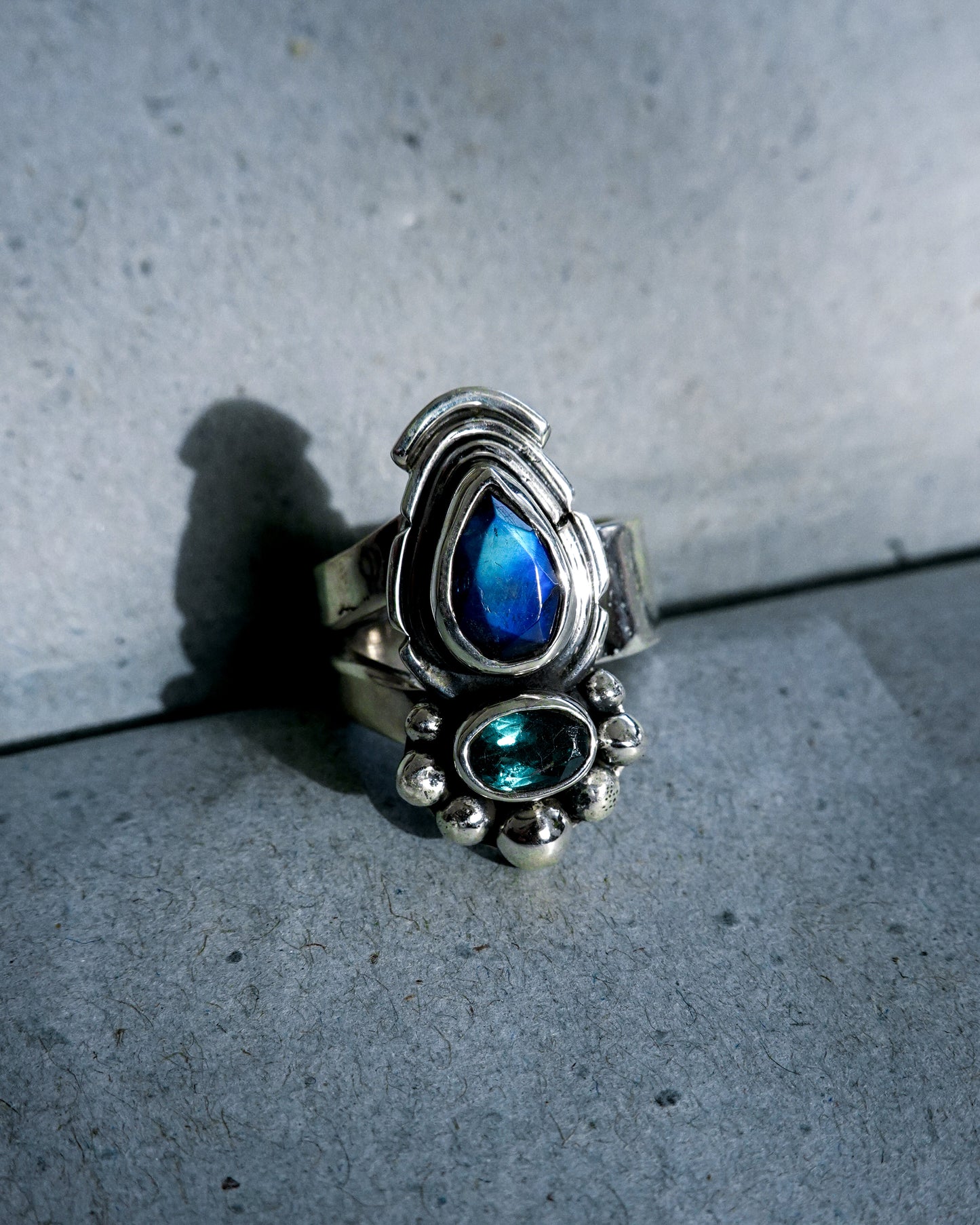 N120 - Ocean Rainbow Moonstone & Apatite Adjustable Silver Ring