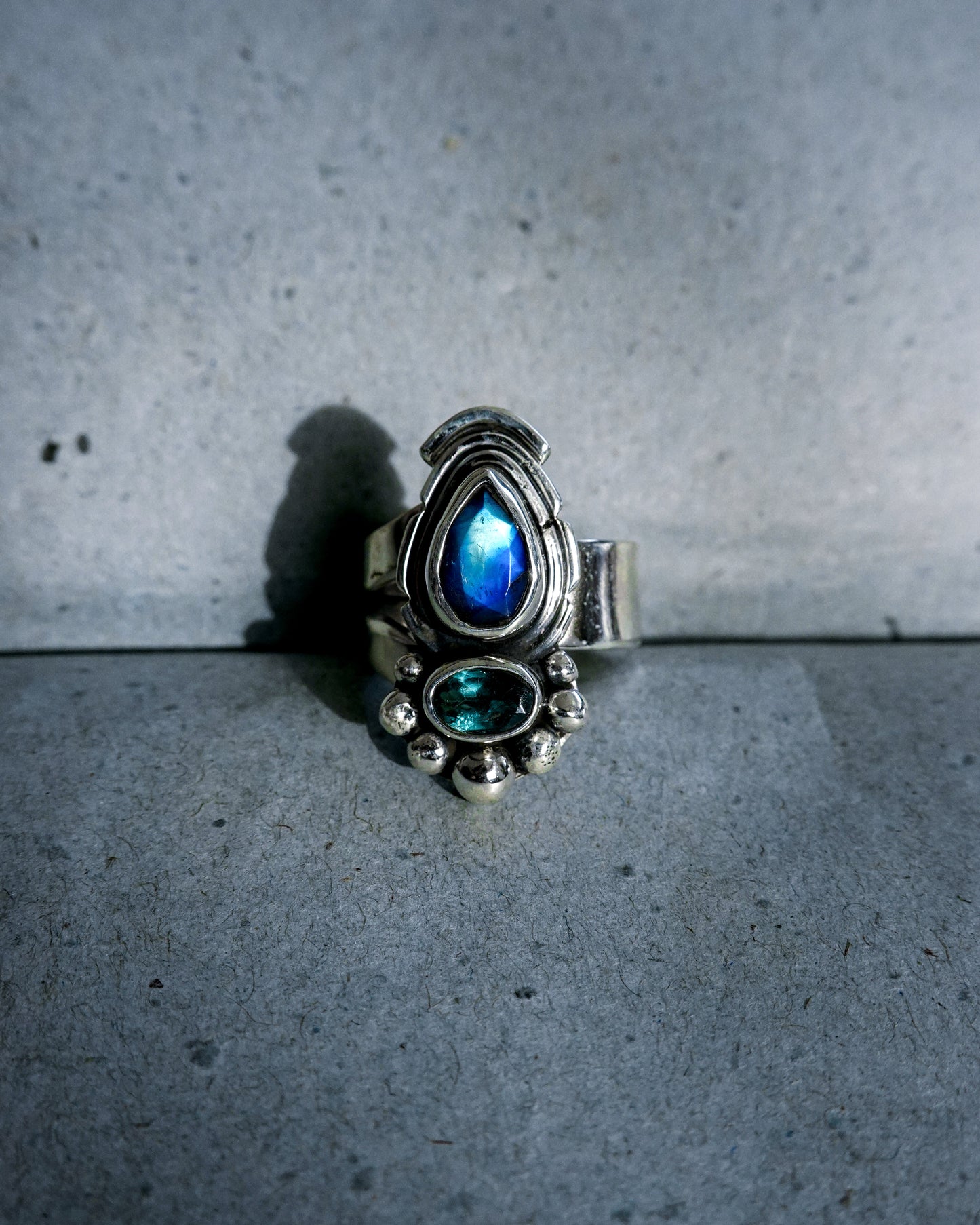 N120 - Ocean Rainbow Moonstone & Apatite Adjustable Silver Ring
