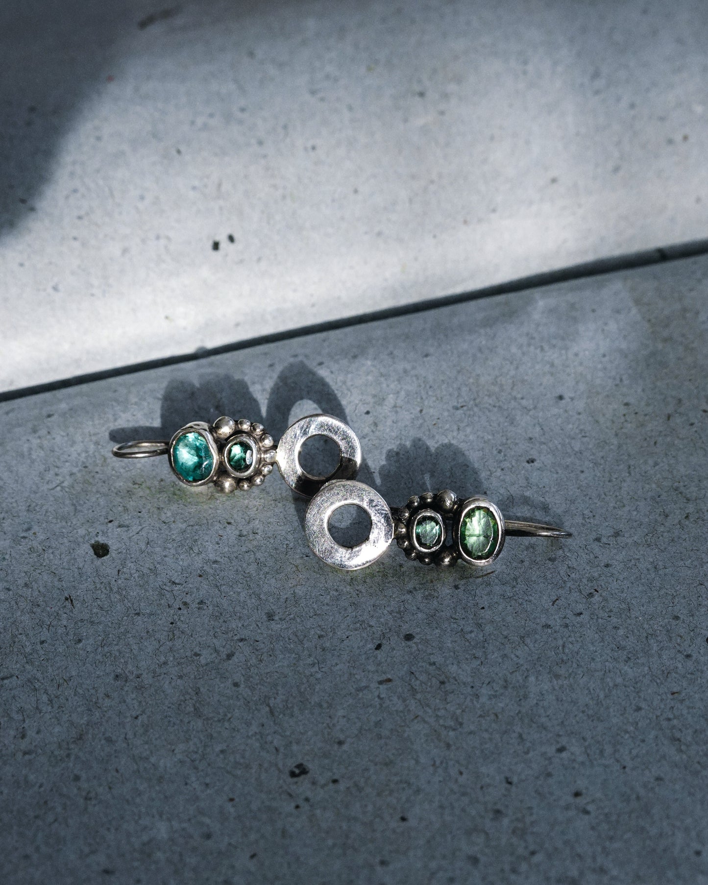 N141- Apatite & Turmaline Silver earrings (Small scratch on the stones)