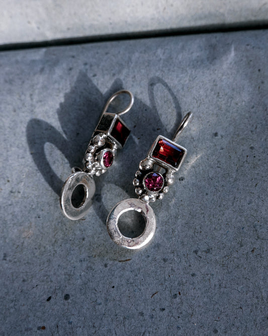 N138- Garnet & Turmaline Silver Earrings