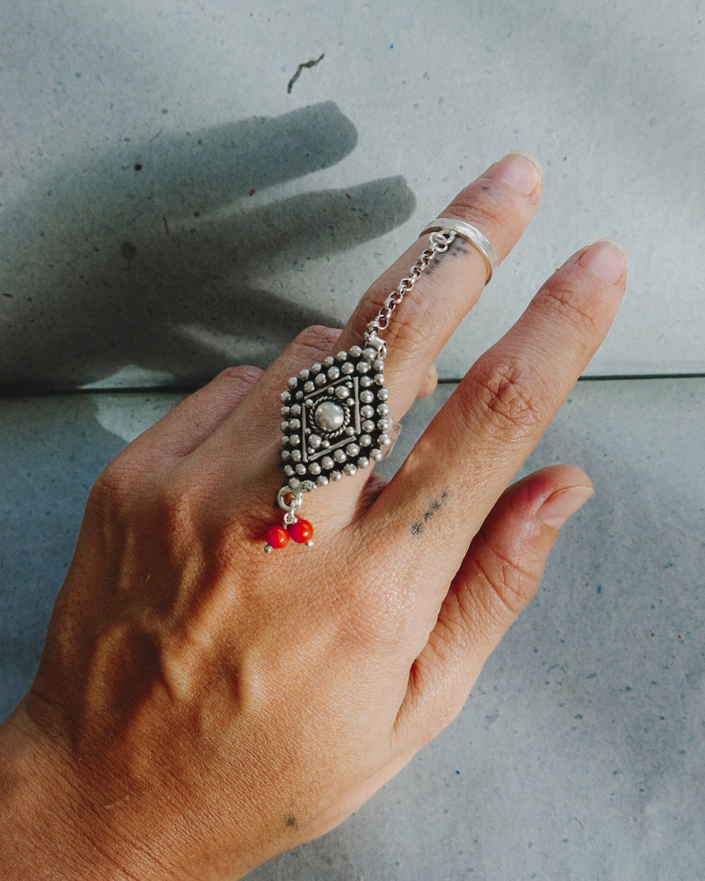N107 -Natural Coral Adjustable Chain Silver Ring