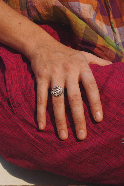 N211 - Bindu Ring Alka Silver