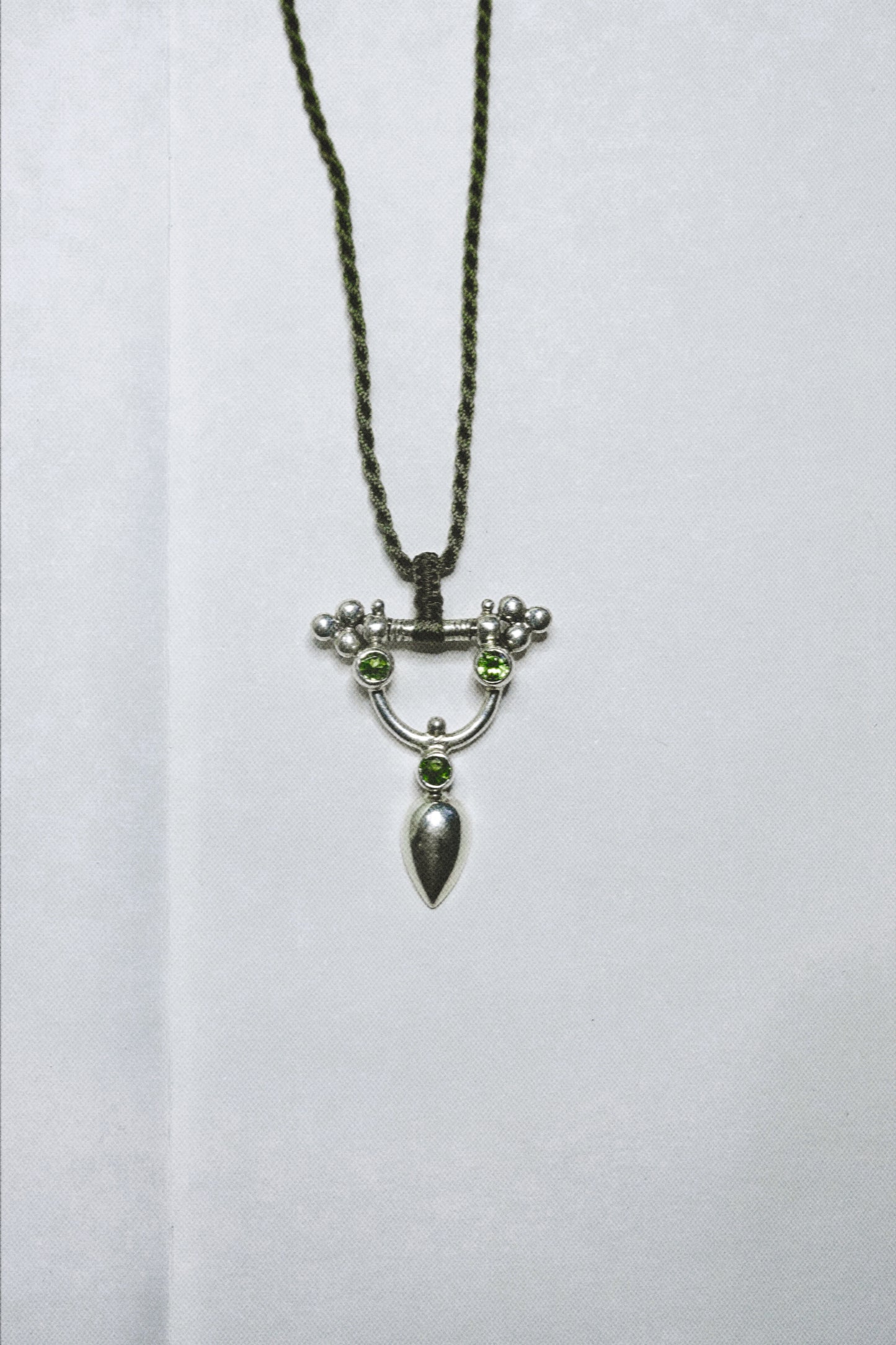 N153 - Peridot Tris Silver Necklace