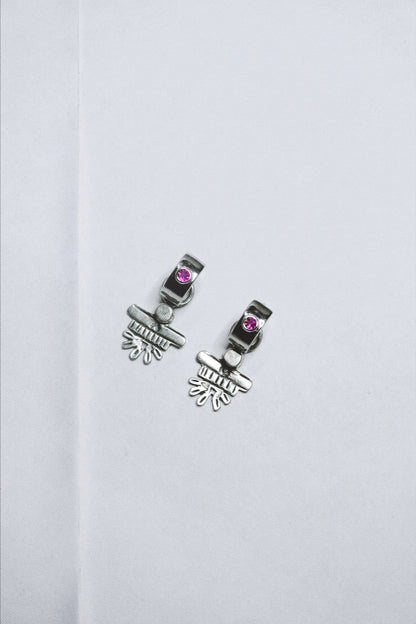 N152 - Minimal Gulabo Earrings