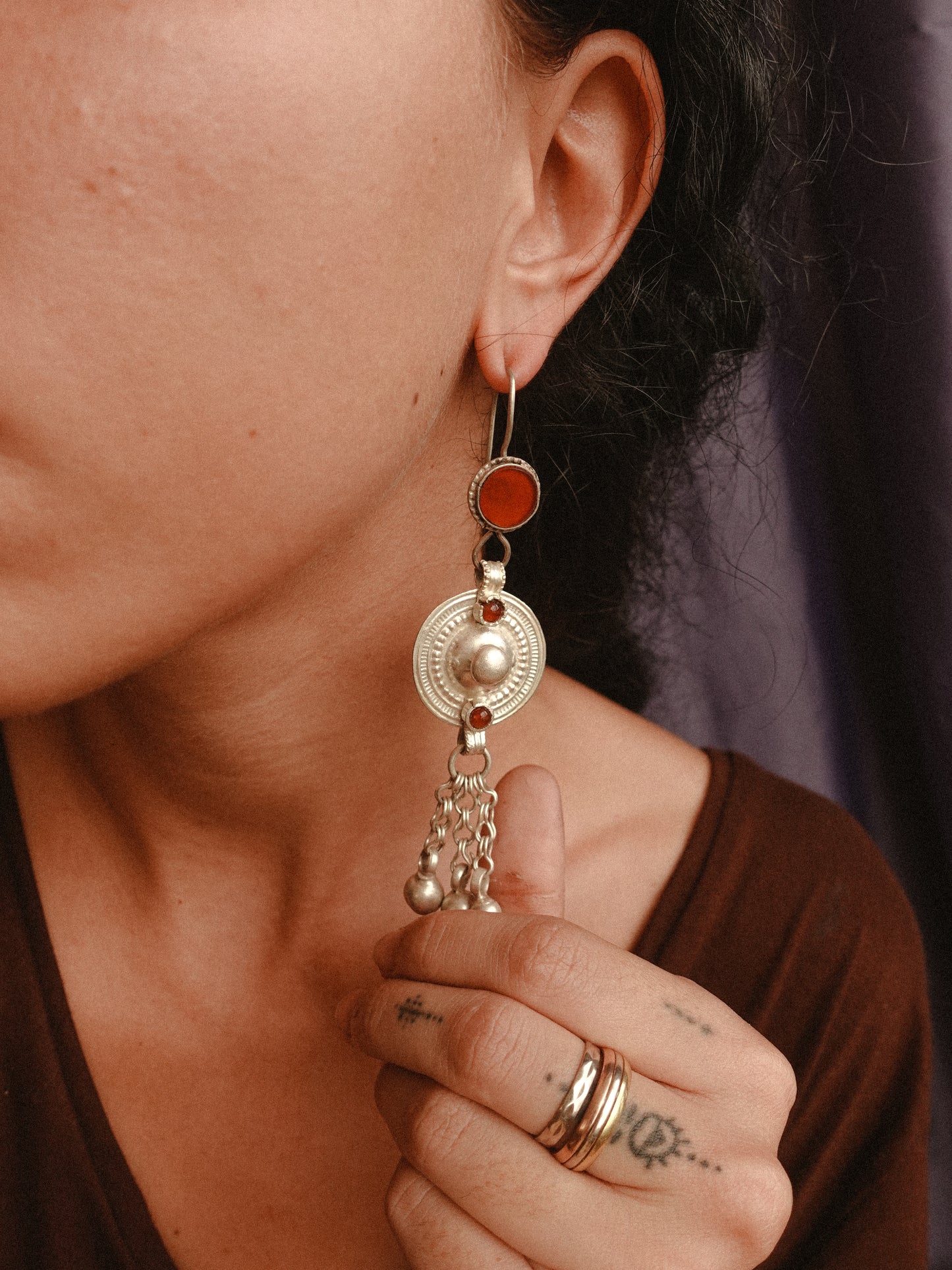 N103- Vintage Singing Earrings