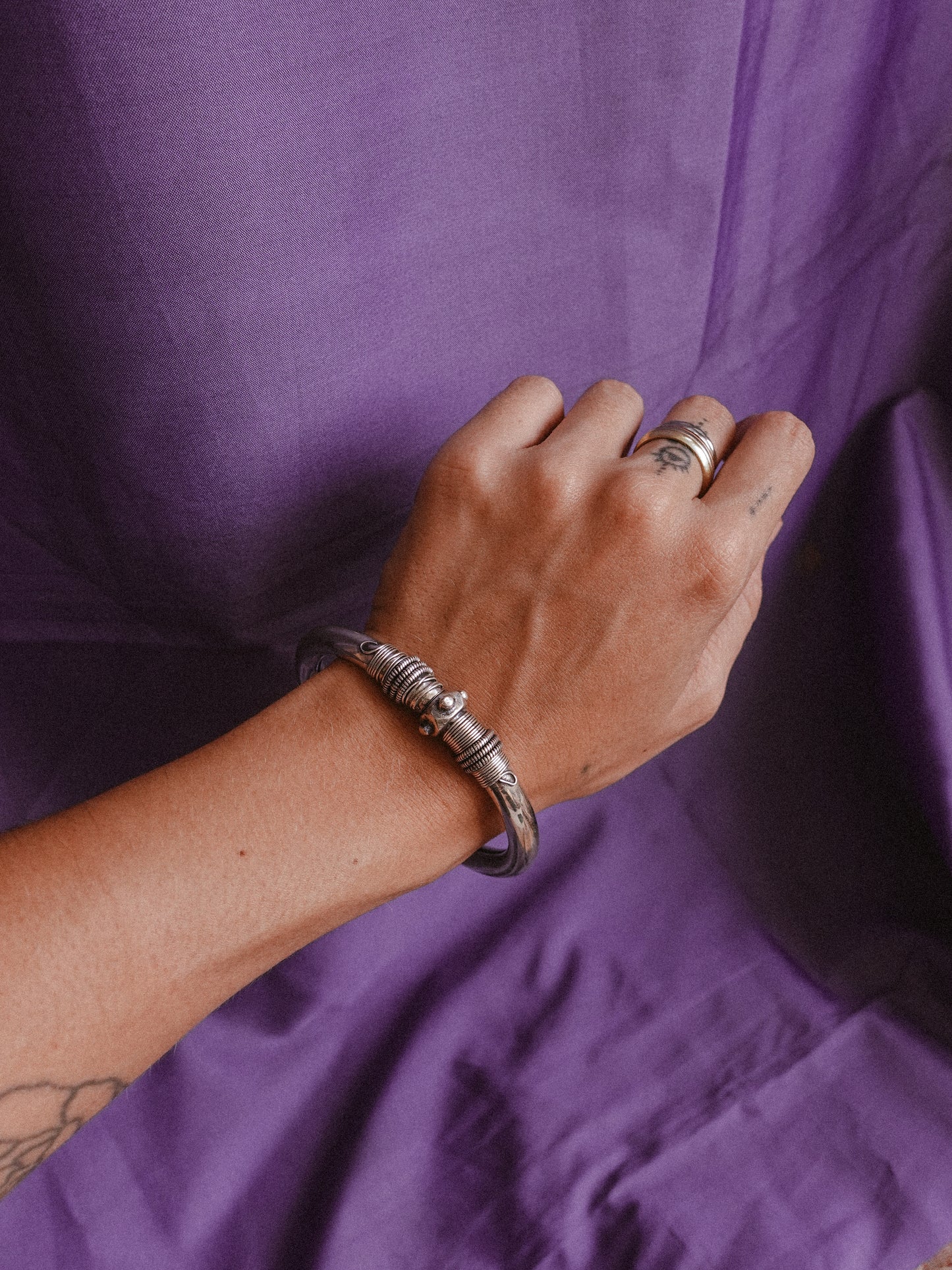 N64- Single Rigid Silver Handmade Openable Bangle , silver 925