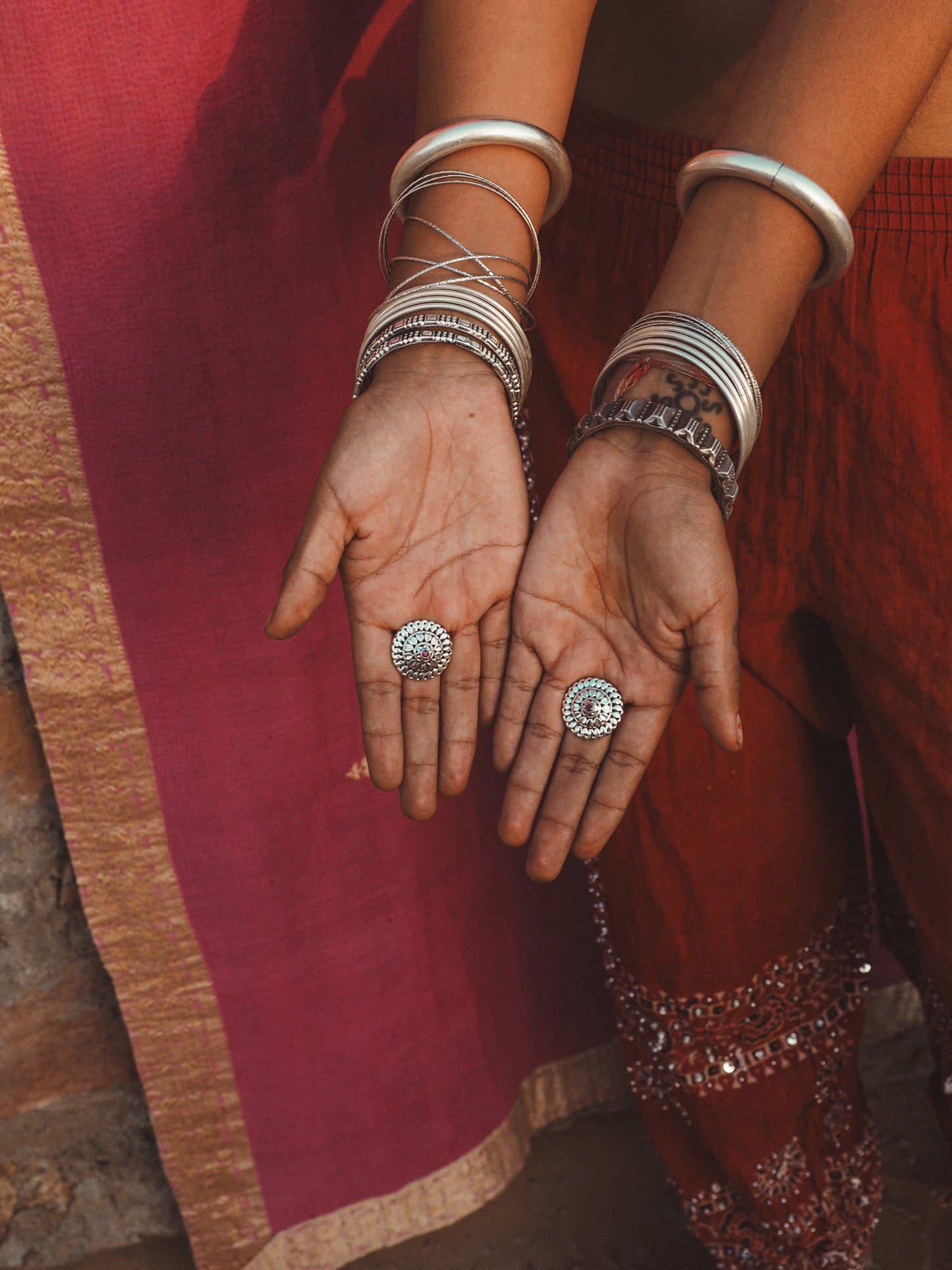 N06 - Adjustable Silver Ring with Turmaline