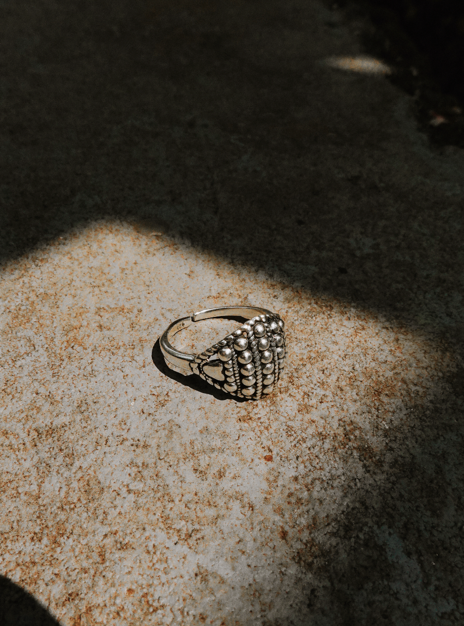 N211 - Bindu Ring Alka Silver