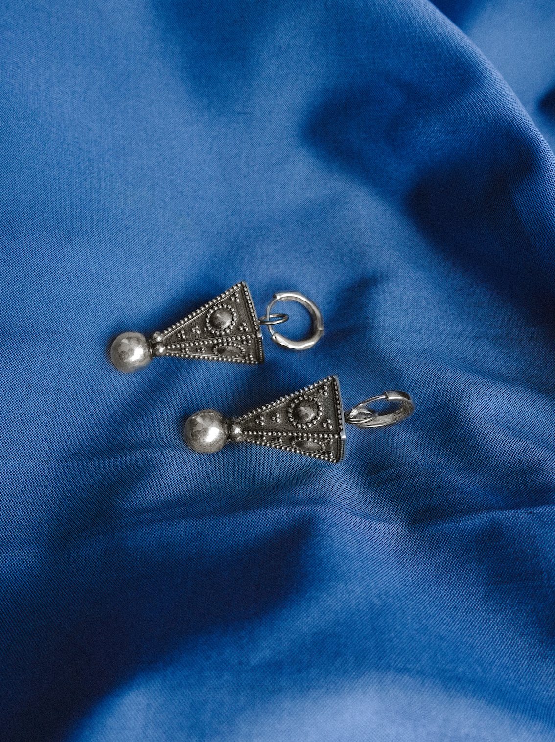 N94 - PYSD Pyramidal earrings Silver 925