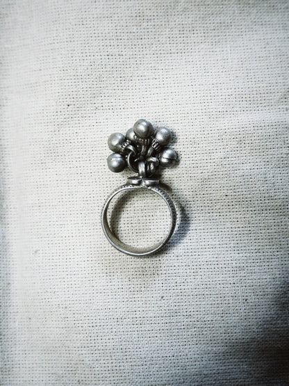 N250- Dil Ring Vintage Silver piece