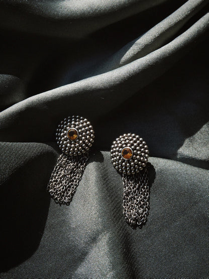 N226 – Chain & Micro Granulation Earrings