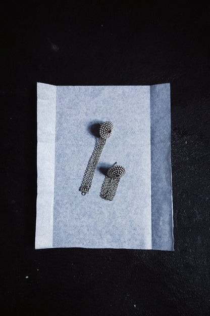N226 – Chain & Micro Granulation Earrings