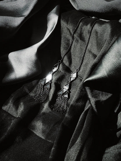 N230 – Climb-Up Mirror Chain Earrings