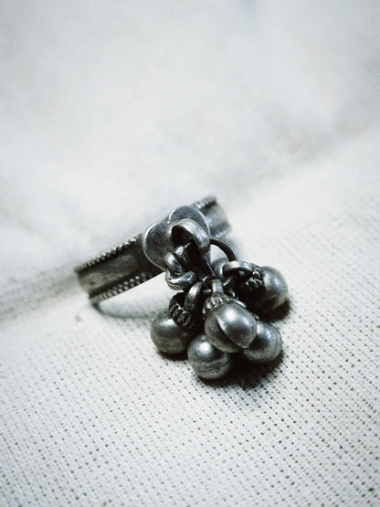 N250- Dil Ring Vintage Silver piece