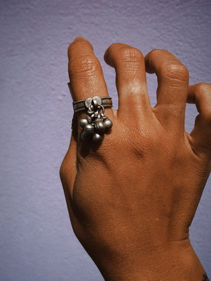 N250- Dil Ring Vintage Silver piece