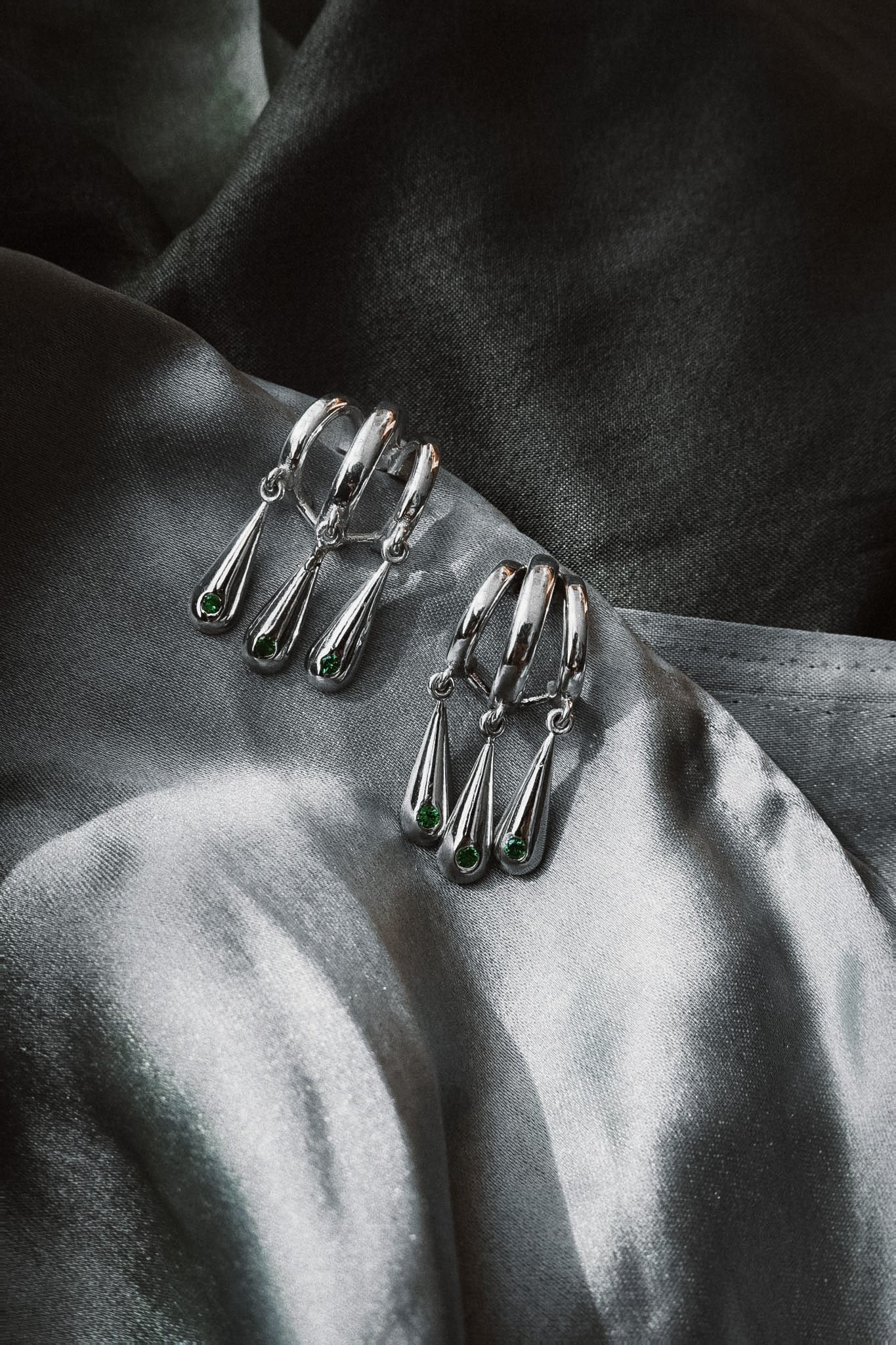 N227 – Triple Drop Earrings