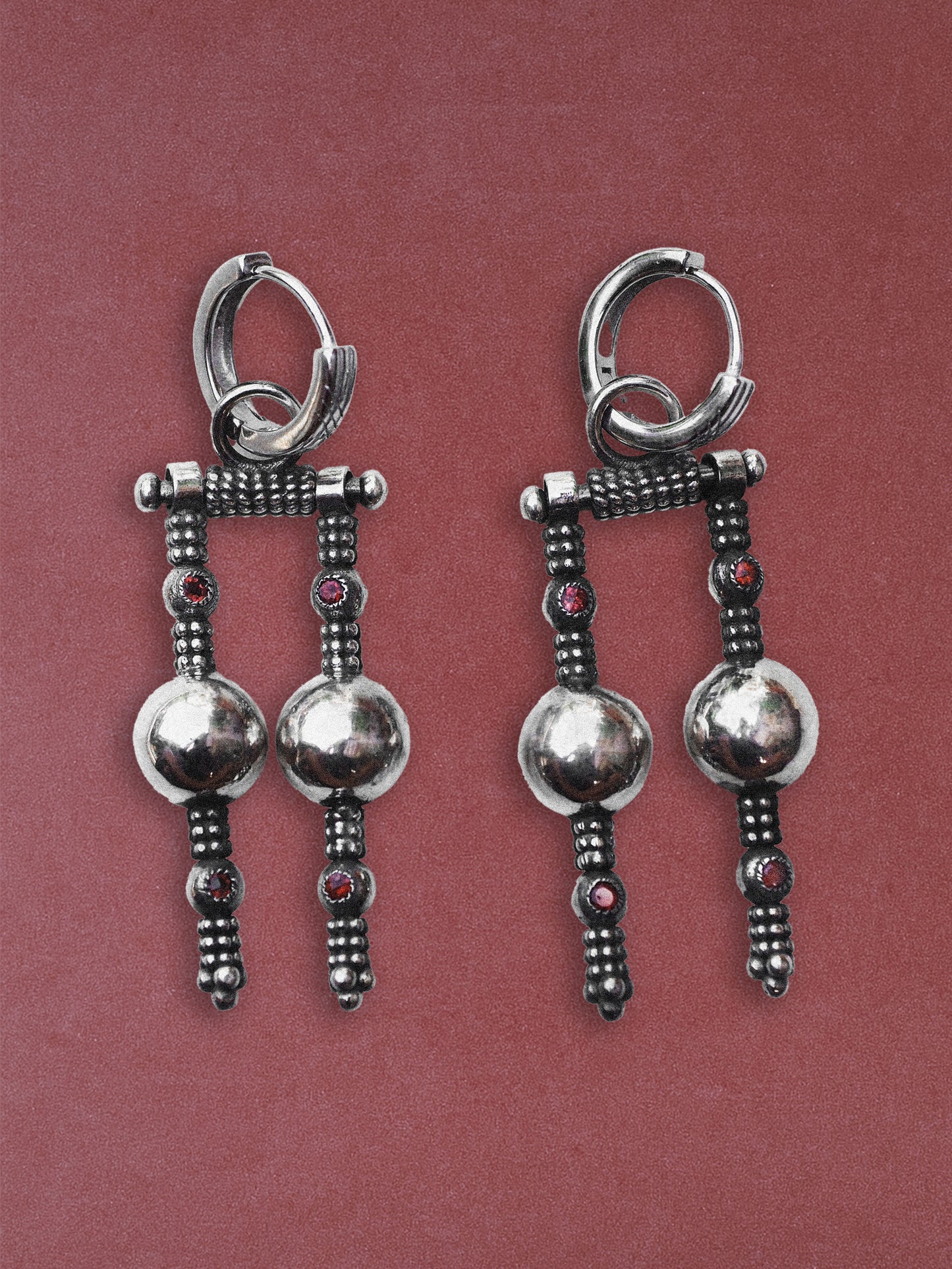 N29 - Mandiri Earrings with Red and Pink Garnet