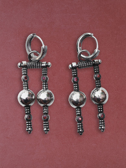 N29 - Mandiri Earrings with Red and Pink Garnet